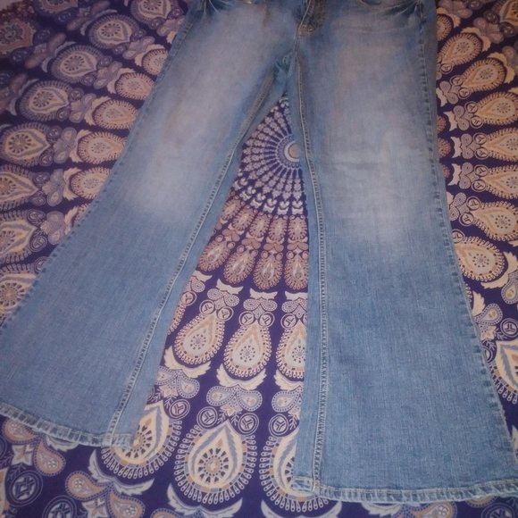 Arizona Jeans Co. Size 15 average - Picture 2 of 4